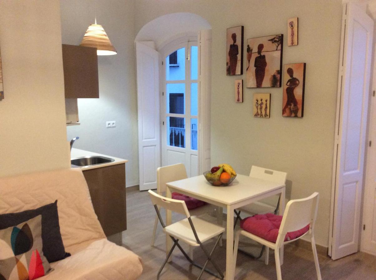 Apartamentos Turisticos Casa De Los Balcones チピオナ エクステリア 写真