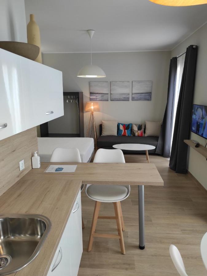 Apartamentos Turisticos Casa De Los Balcones チピオナ エクステリア 写真
