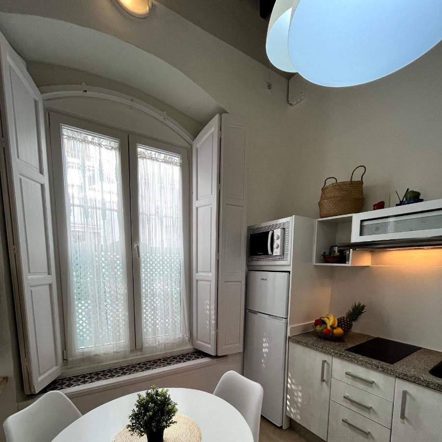 Apartamentos Turisticos Casa De Los Balcones チピオナ エクステリア 写真