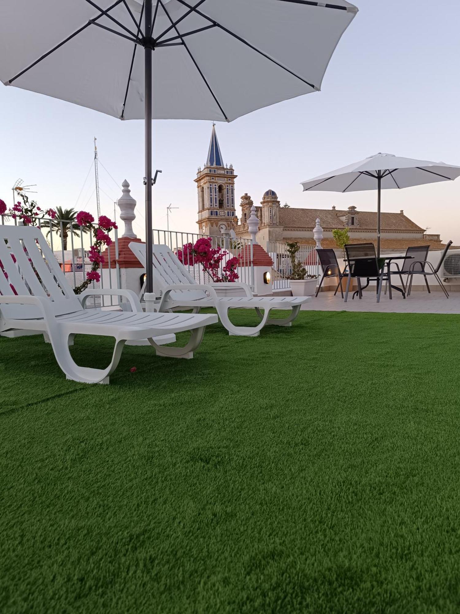 Apartamentos Turisticos Casa De Los Balcones チピオナ エクステリア 写真