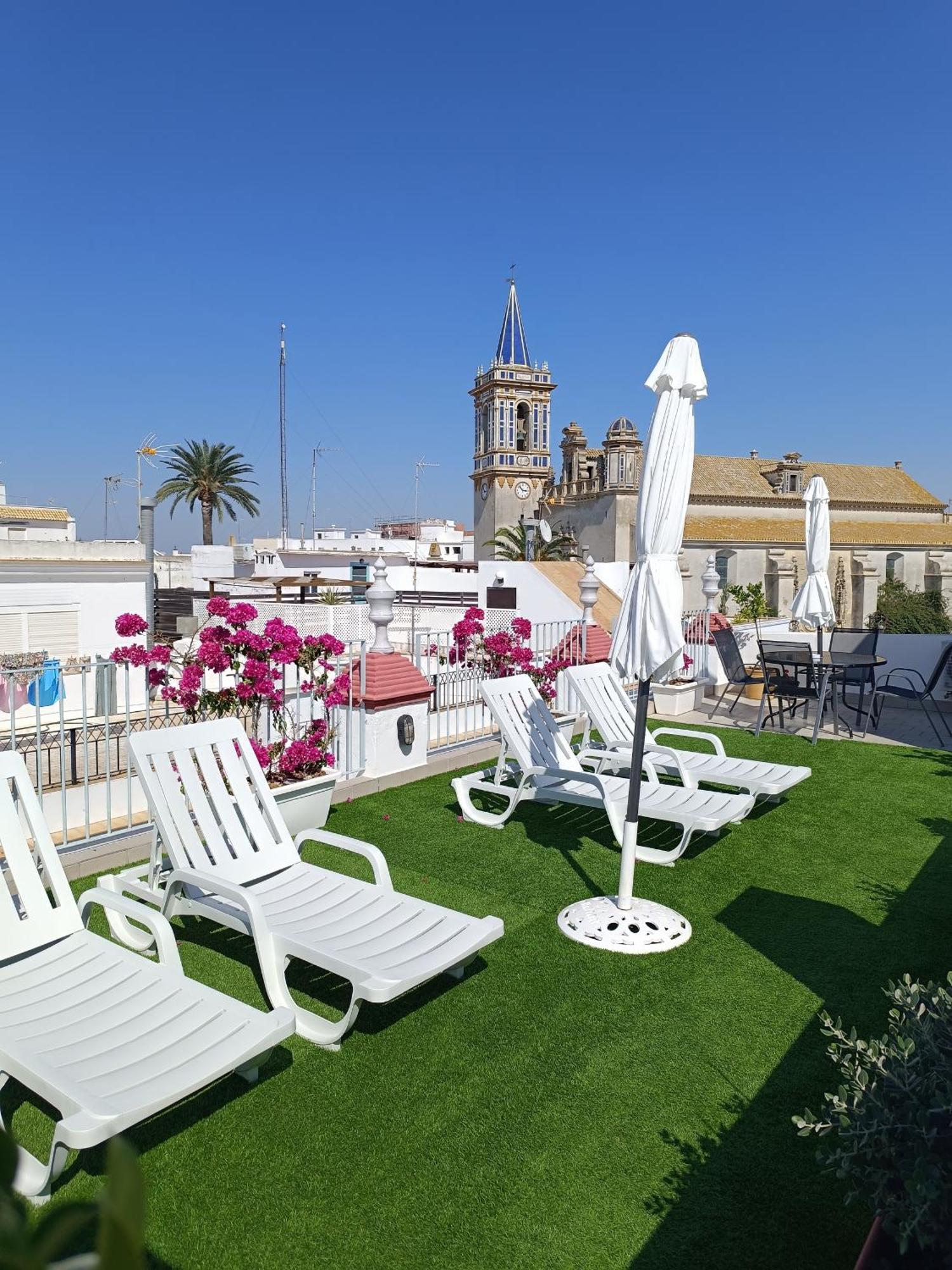 Apartamentos Turisticos Casa De Los Balcones チピオナ エクステリア 写真
